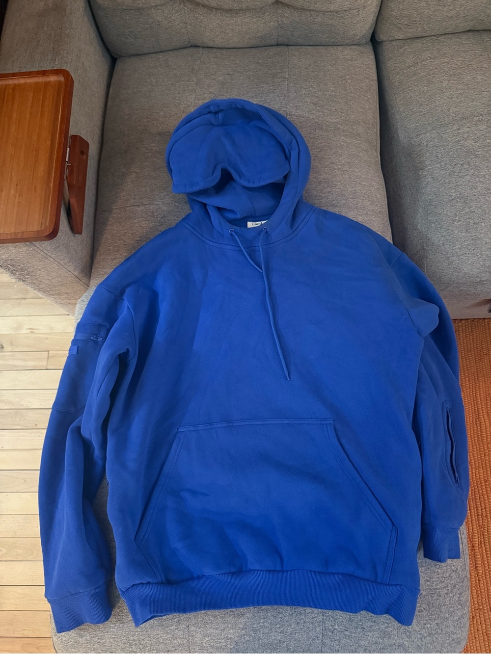 Unisex Comfrt VIP travel hoodie